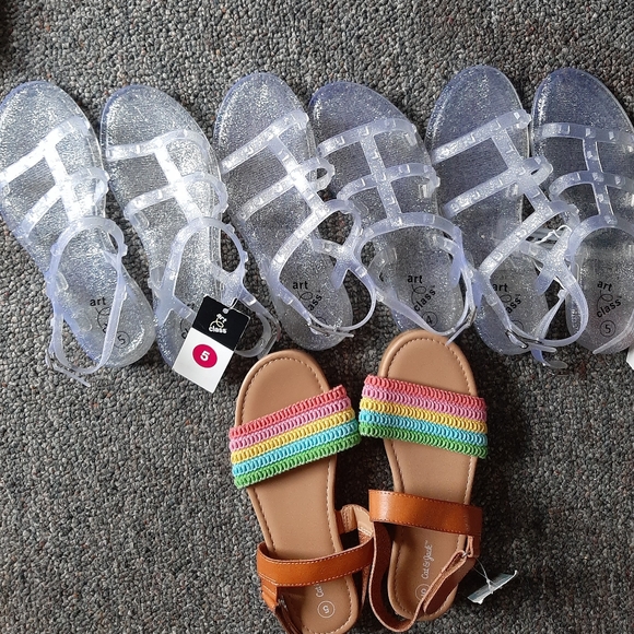 Sandals - Picture 7 of 7